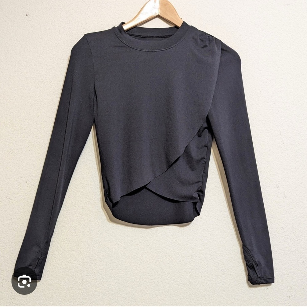 Wilo Black Long Sleeve Top Women's Size Large T-14 - Picture 2 of 5